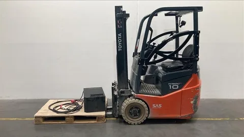 Toyota 7FBEST10 Elektro 3 Rad-Stapler, Baujahr 2020 – Schaaf-Gebrauchtgerät