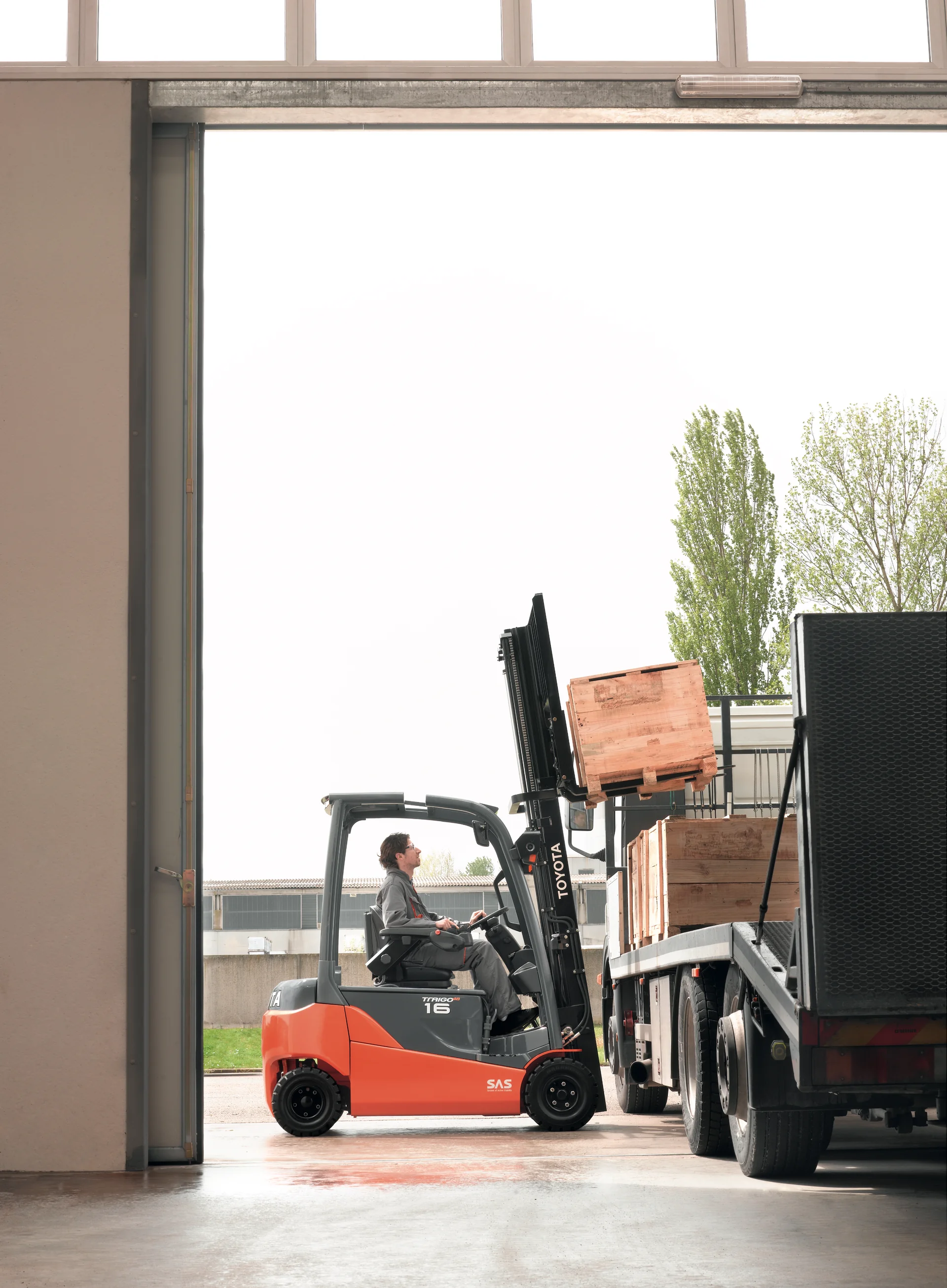 Mietgabelstapler – flexible Kurzzeitmiete für Industrie und Logistik